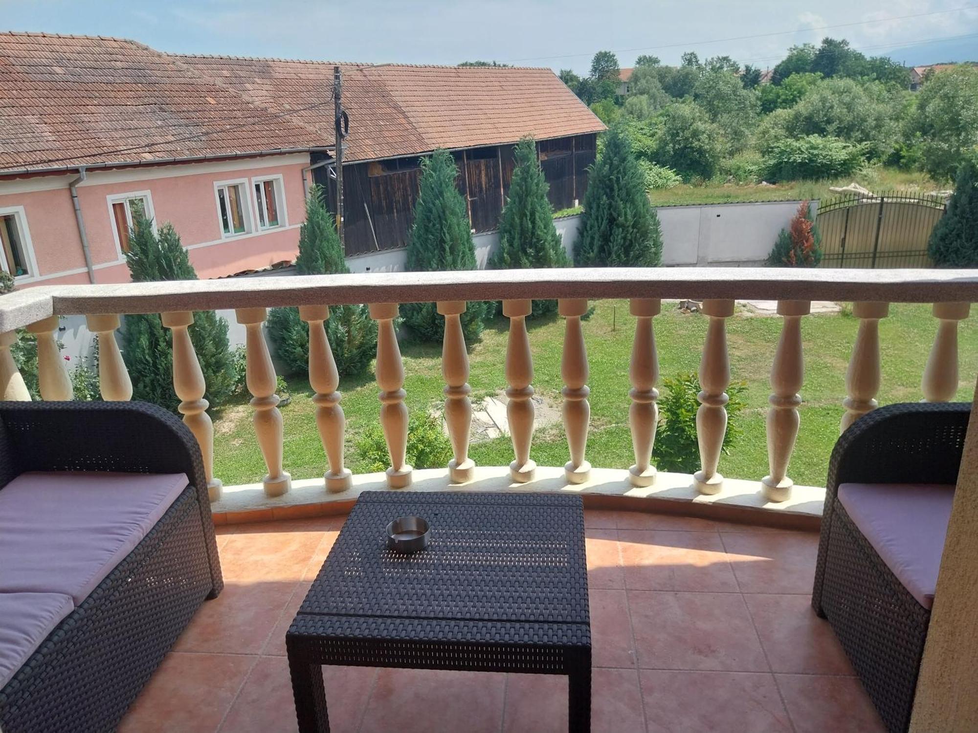 Serena House Cîrţişoara 外观 照片